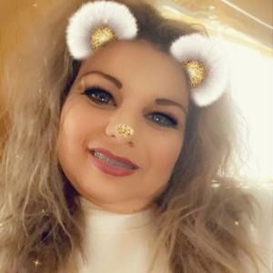 Meet your Posher, Carol